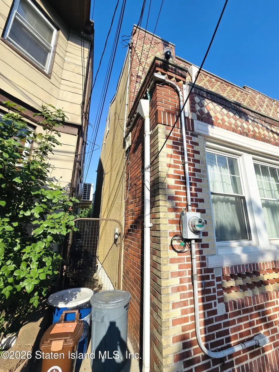 103 Monroe Avenue, Staten Island, NY 10301 - #3