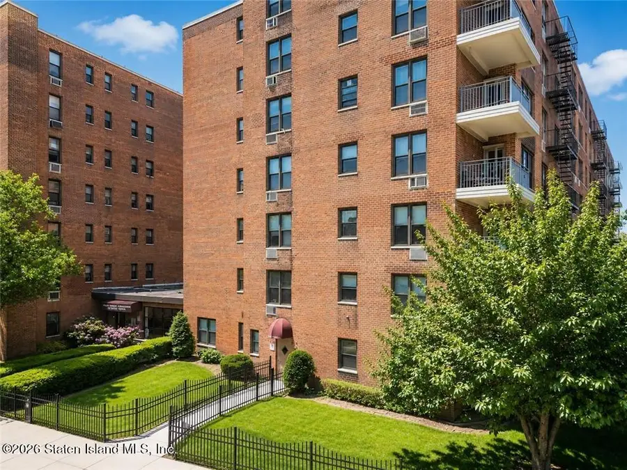 100 Colfax Avenue #6g, Staten Island, NY 10306 - #2