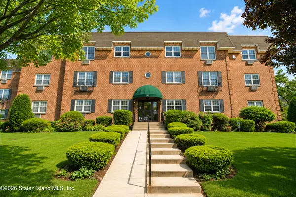 392 Maryland Avenue #1b, Staten Island, NY 10305