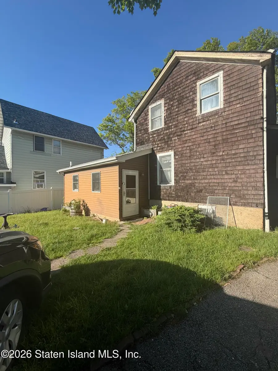 624 Manor Road, Staten Island, NY 10314 - #2