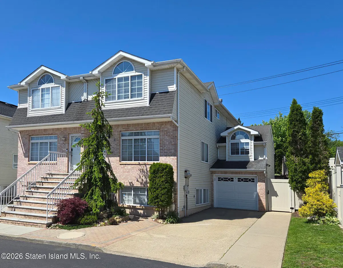 34 Darnell Lane, Staten Island, NY 10309 - #1