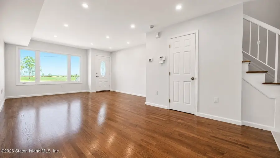 795 Father Capodanno Boulevard, Staten Island, NY 10305 - #3