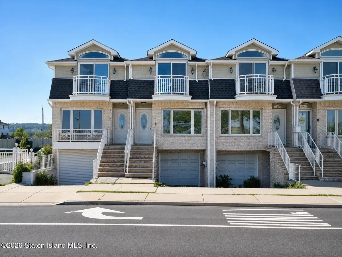 797 Father Capodanno Boulevard, Staten Island, NY 10305 - #1