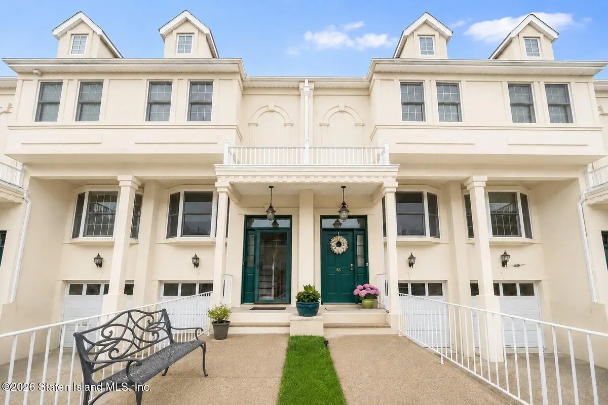 26 Cobblers Lane, Staten Island, NY 10304 - #1