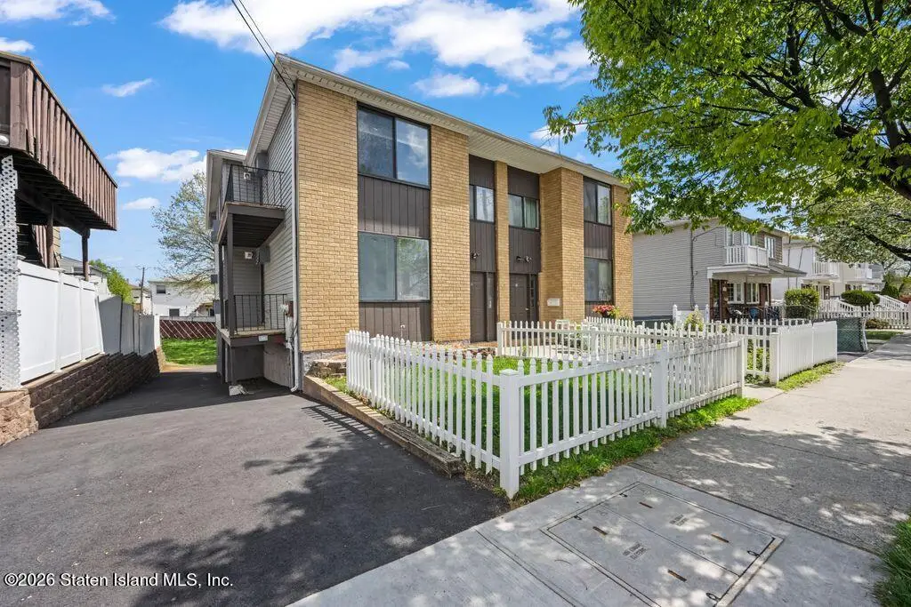 11 Taunton Street, Staten Island, NY 10306 - #1
