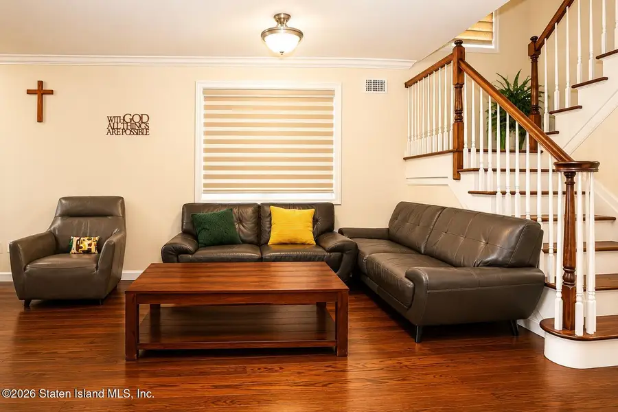 23 Jade Court, Staten Island, NY 10309 - #3