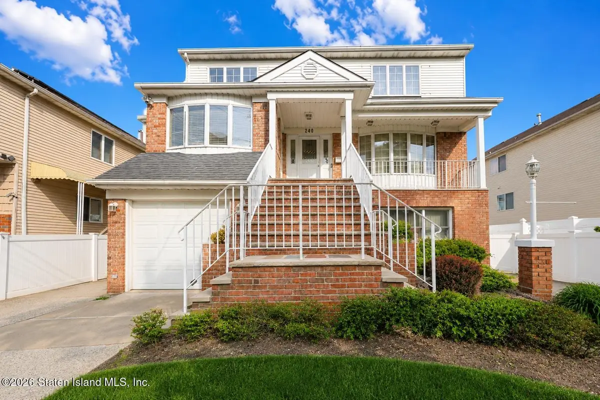 240 Mill Road, Staten Island, NY 10306 - #1
