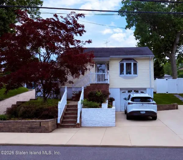 18 Cypress Avenue, Staten Island, NY 10301