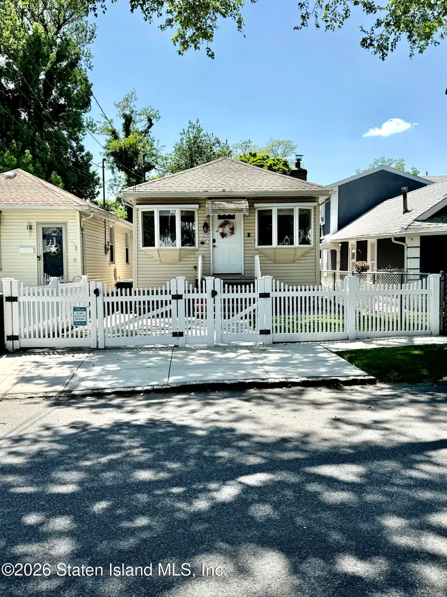 72 Wiman Avenue, Staten Island, NY 10308 - #2