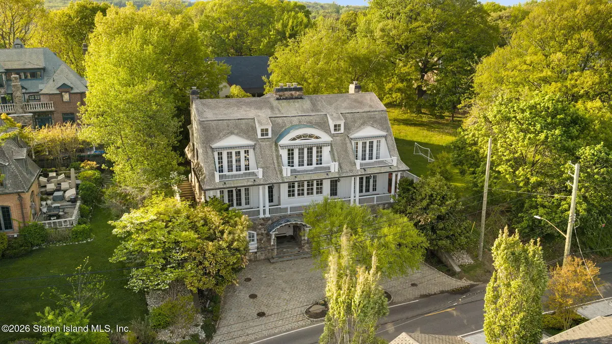 255 Flagg Place, Staten Island, NY 10304 - #1