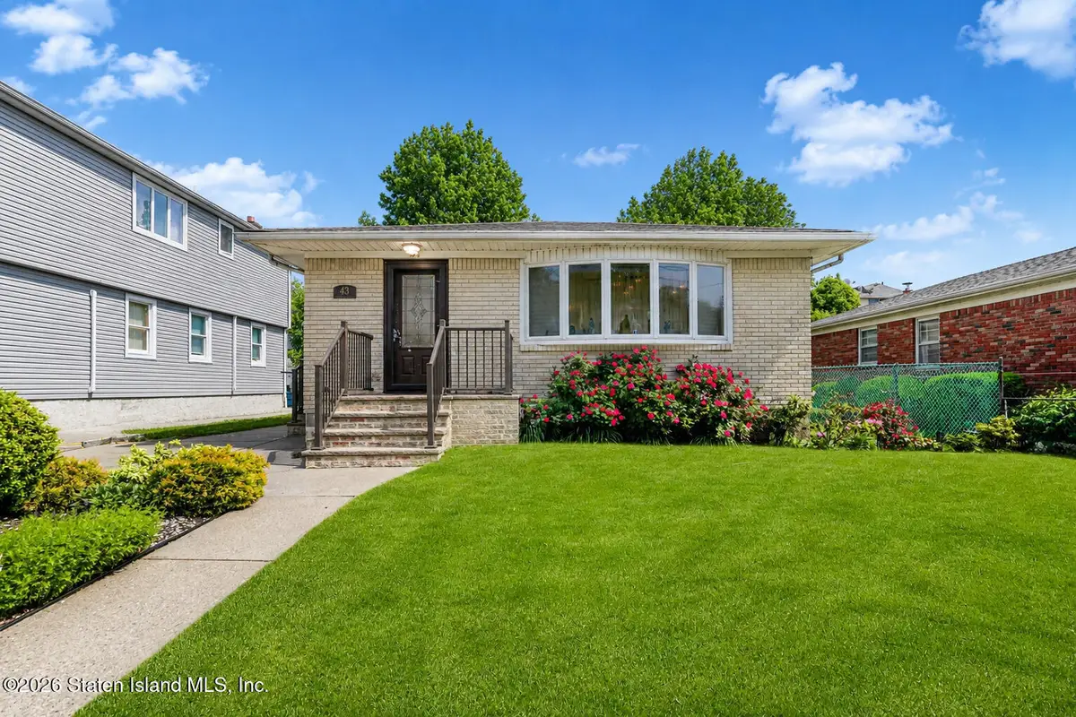 43 Hickory Avenue, Staten Island, NY 10305 - #1