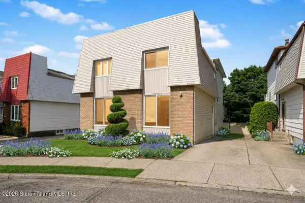 8 Fillmore Avenue, Staten Island, NY 10314