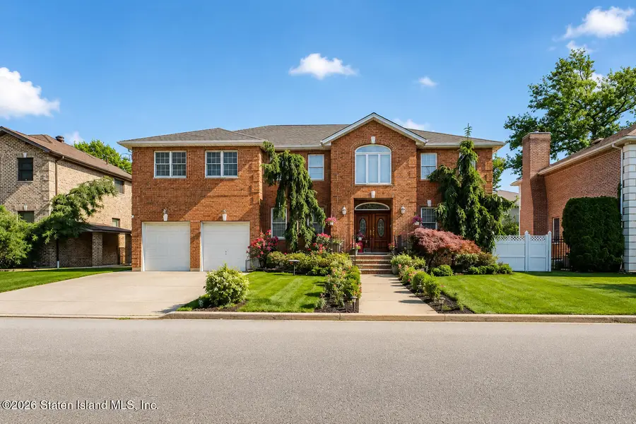20 Spruce Court, Staten Island, NY 10307 - #2