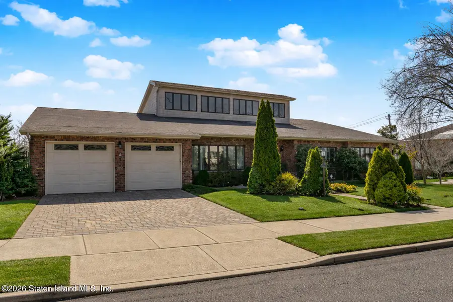 370 Albourne Avenue, Staten Island, NY 10309 - #2