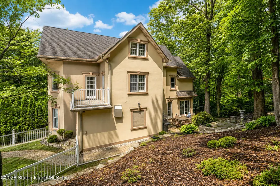 8 Diana Trail, Staten Island, NY 10304 - #2