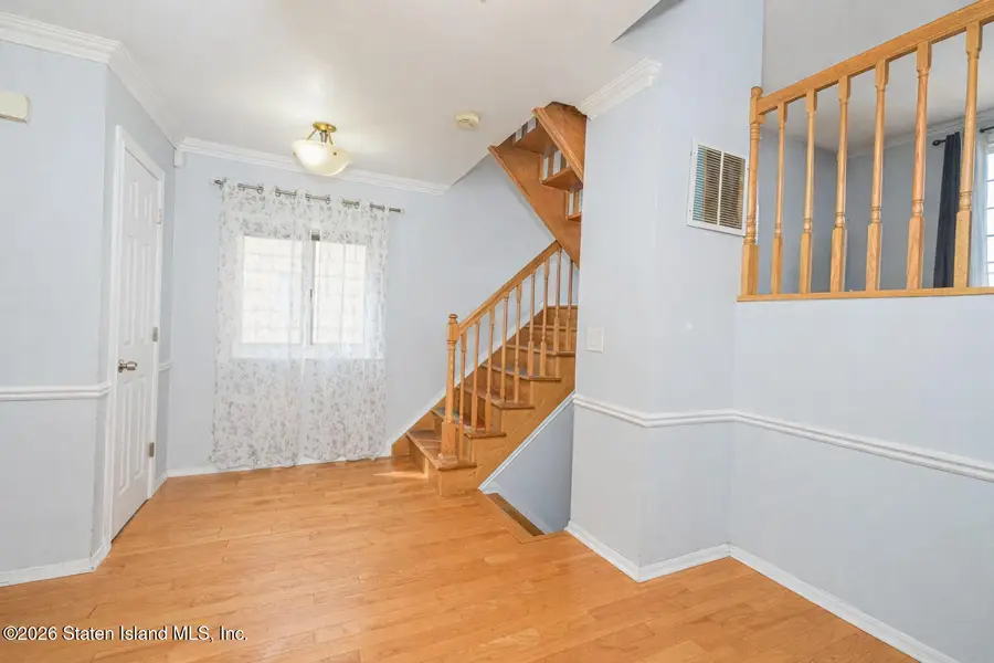 61 Lewiston Street, Staten Island, NY 10314 - #3