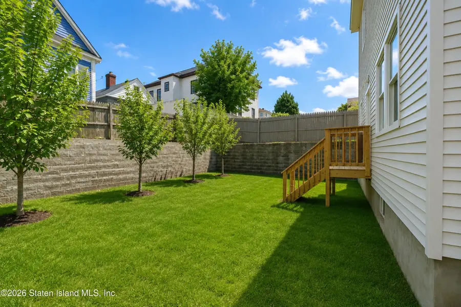 124 Castleton Avenue, Staten Island, NY 10301 - #3