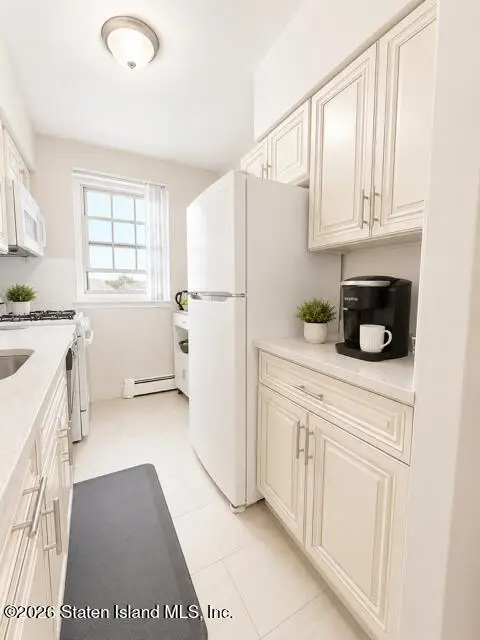 420 Maryland Avenue #3d, Staten Island, NY 10305 - #2