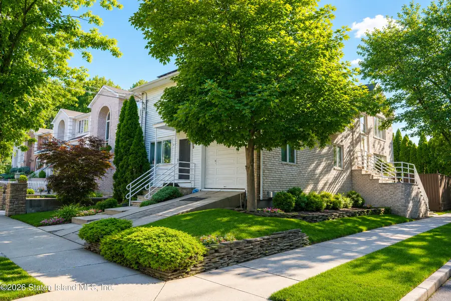 207 Eylandt Street, Staten Island, NY 10312 - #2