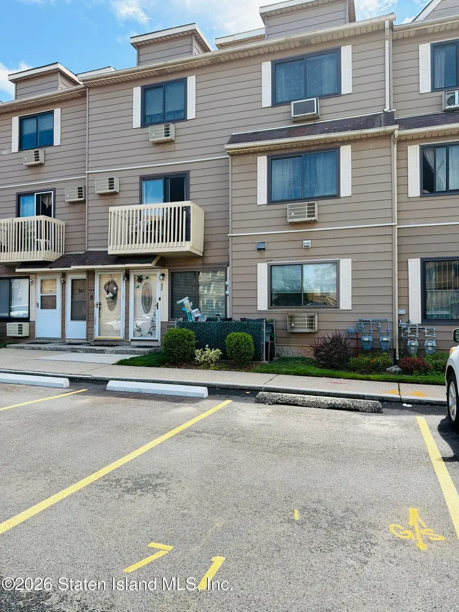 42 Daffodil Lane, Staten Island, NY 10314 - #2