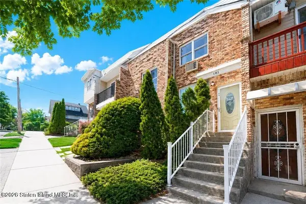 161 Saint Johns Avenue, Staten Island, NY 10305
