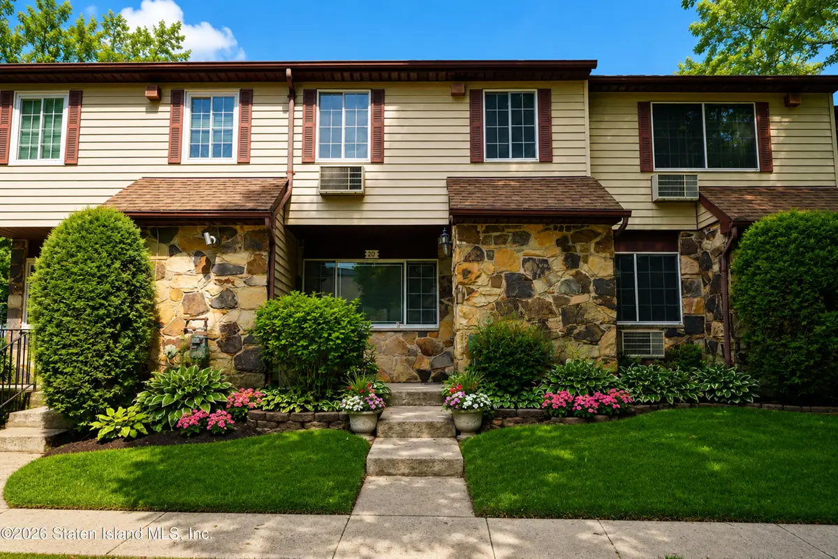 20 Fuller Court, Staten Island, NY 10306 - #1