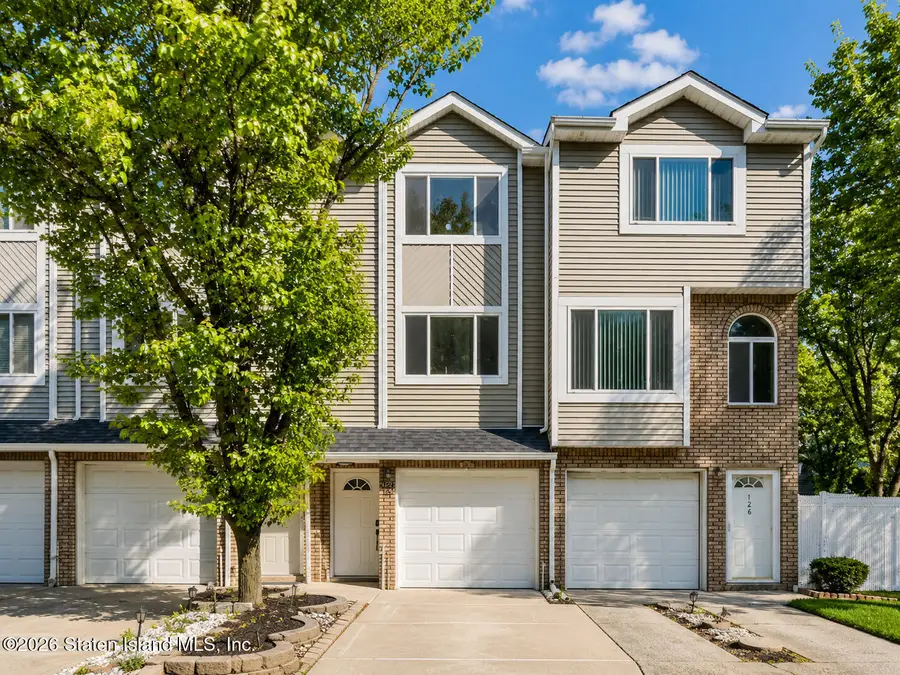 124 Pembrook Loop, Staten Island, NY 10309 - #2