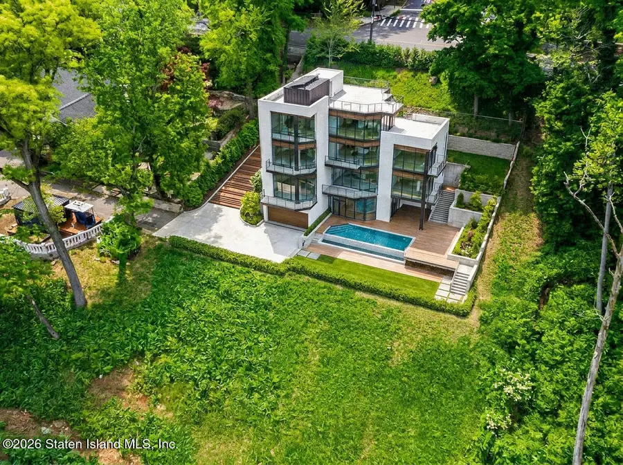 301 Howard Avenue, Staten Island, NY 10301 - #2