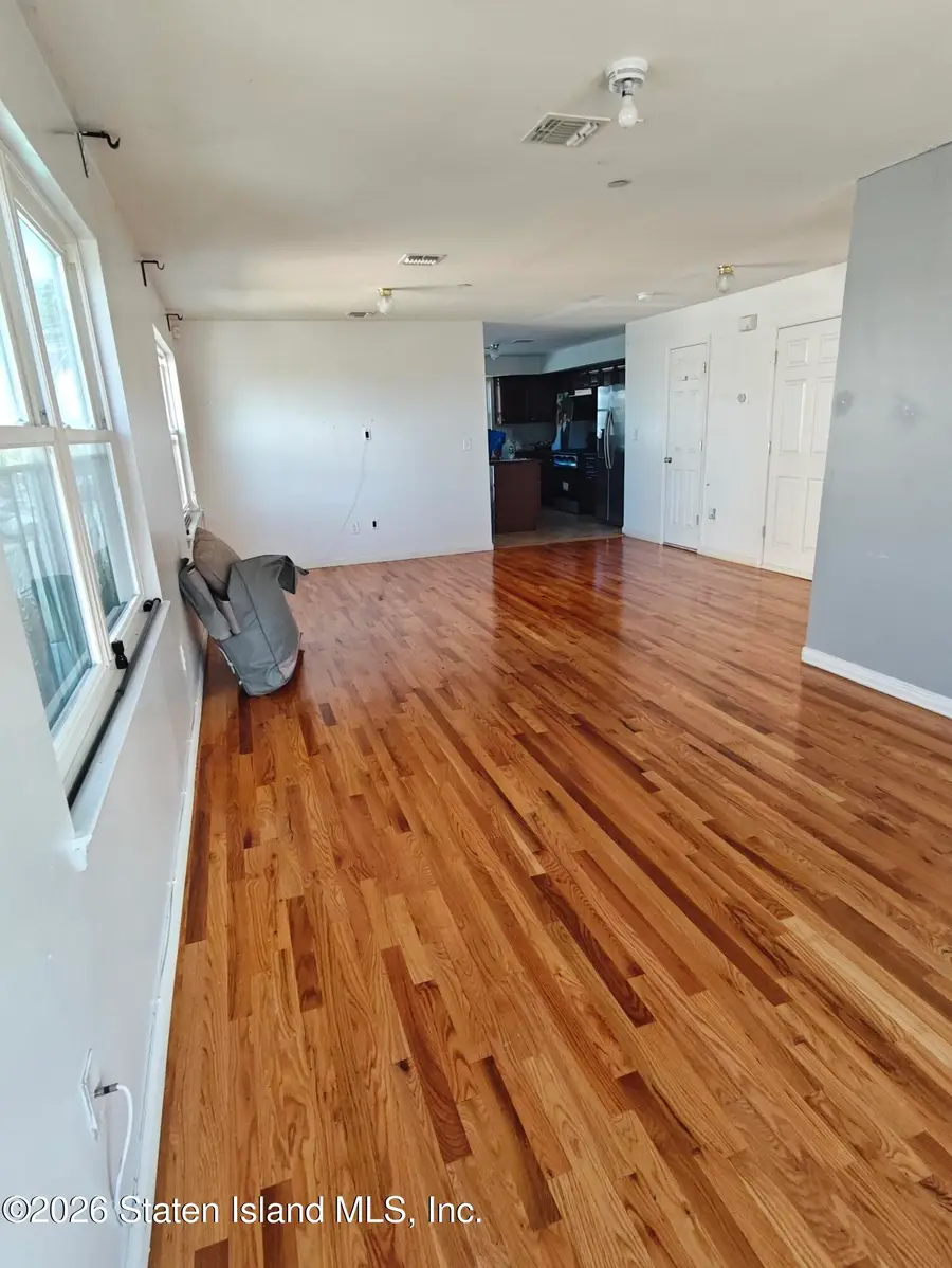 18 Edgeview Lane, Staten Island, NY 10302 - #2