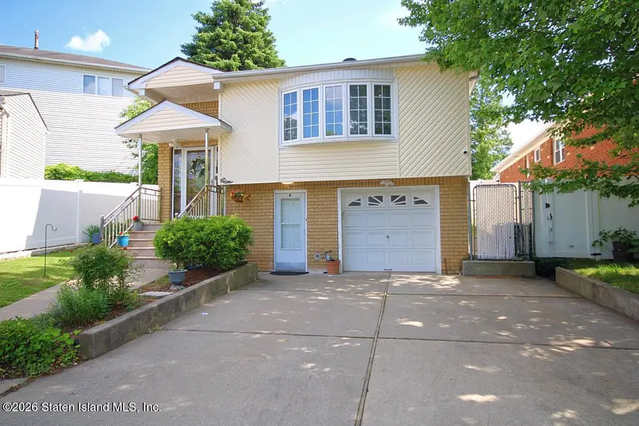 8 Poland Place, Staten Island, NY 10314 - #2