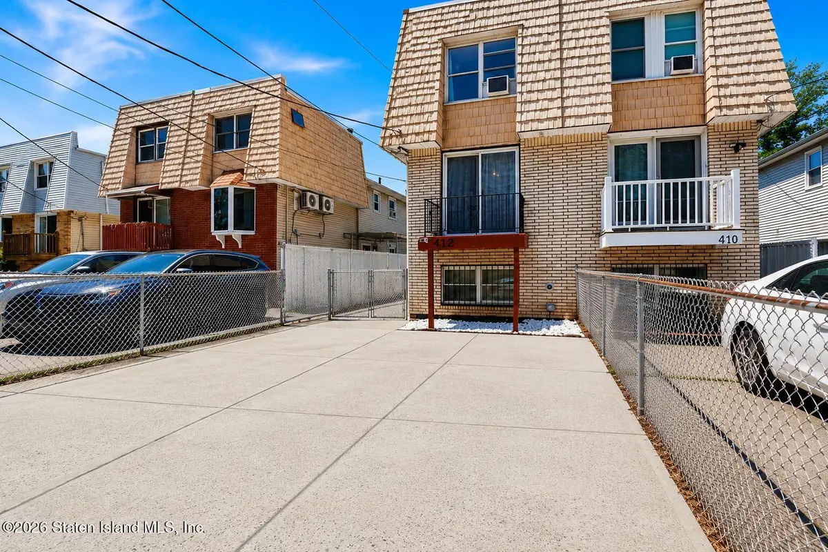 412 Willow Road W, Staten Island, NY 10314 - #1