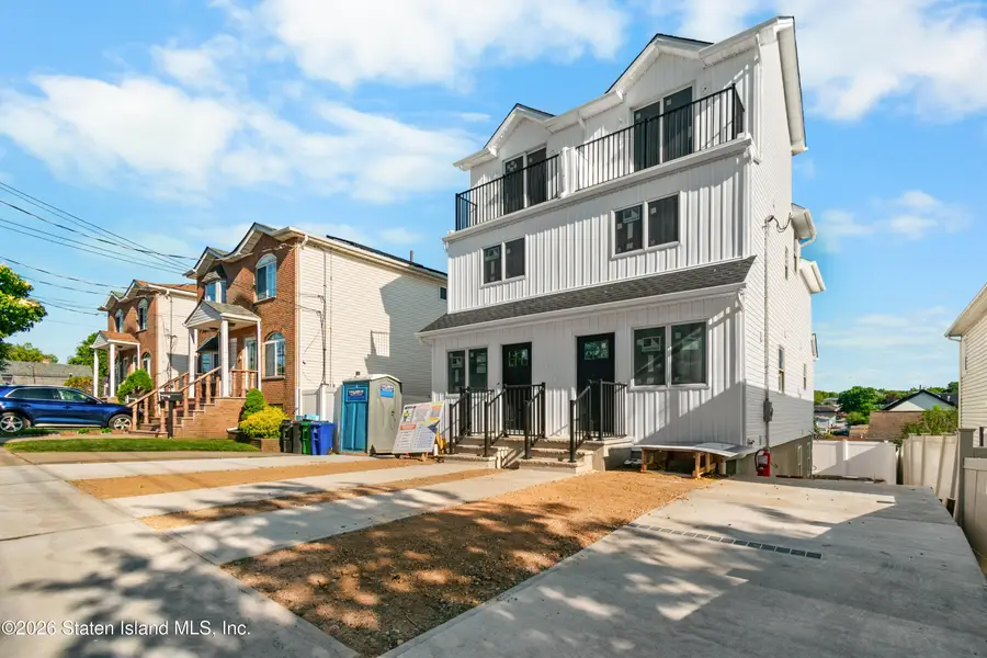 210 Holden Boulevard, Staten Island, NY 10314 - #2