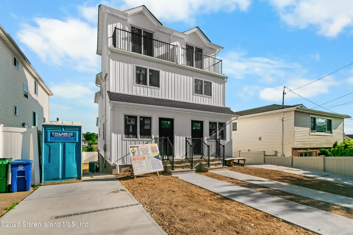 212 Holden Boulevard, Staten Island, NY 10314 - #1
