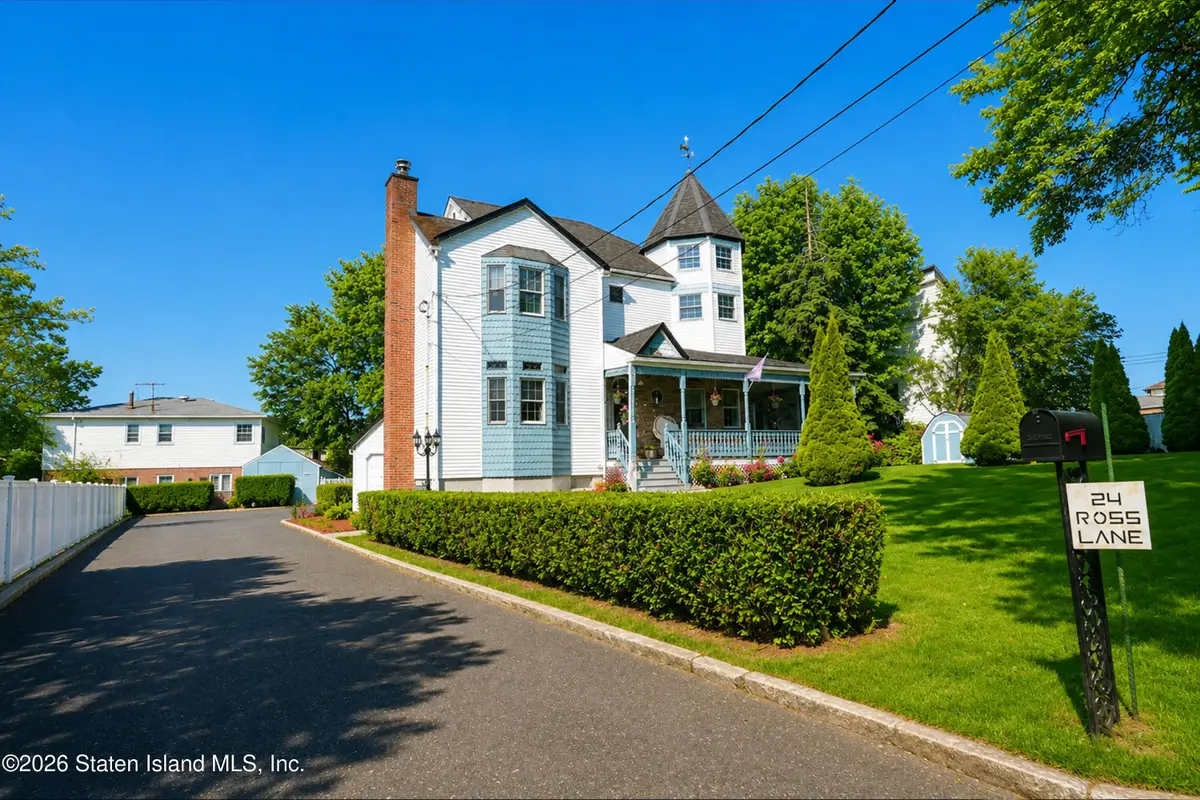 24 Ross Lane, Staten Island, NY 10312 - #1