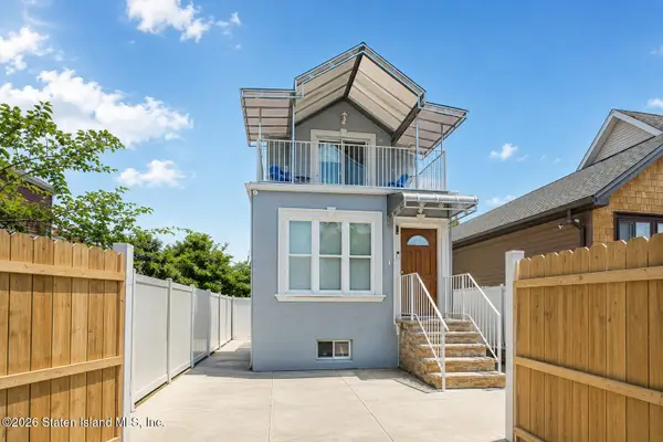 166 Baden Place, Staten Island, NY 10306