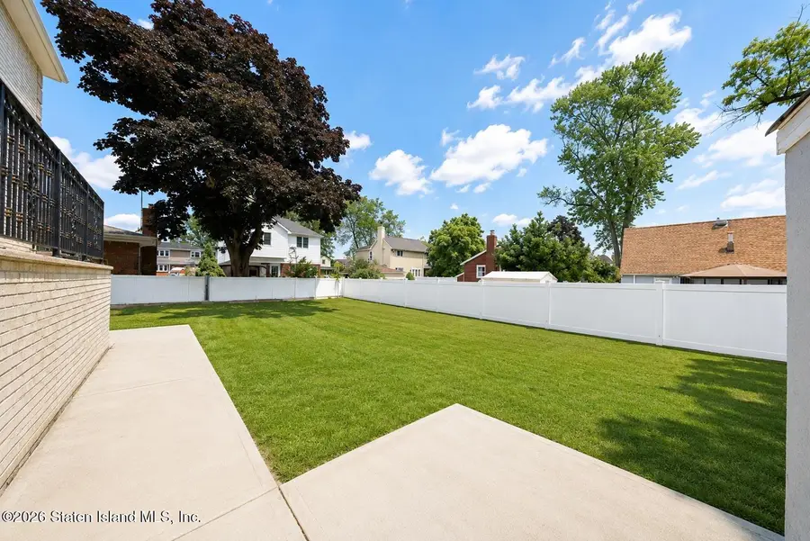 544 Falcon Avenue, Staten Island, NY 10306 - #3