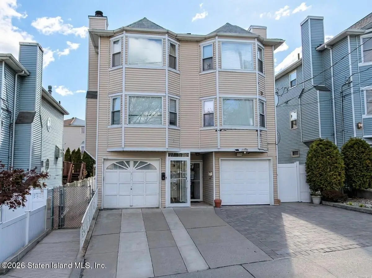 185 Roosevelt Avenue, Staten Island, NY 10314 - #1