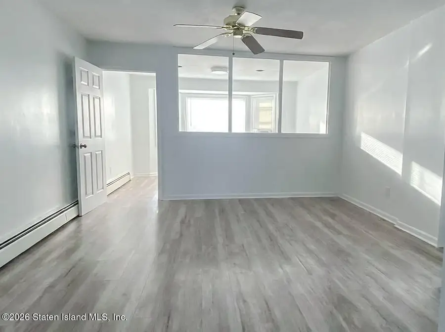 185 Roosevelt Avenue, Staten Island, NY 10314 - #2