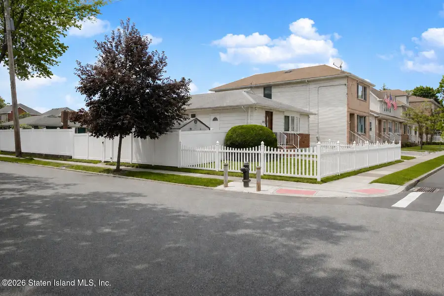 234 Atlantic Avenue, Staten Island, NY 10305 - #3
