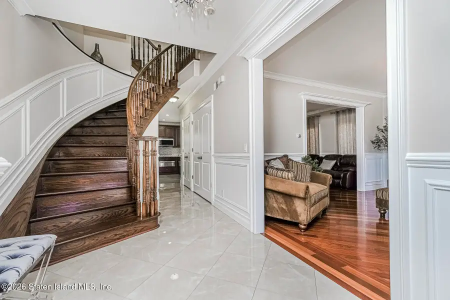 1 Mcclean Avenue, Staten Island, NY 10305 - #2