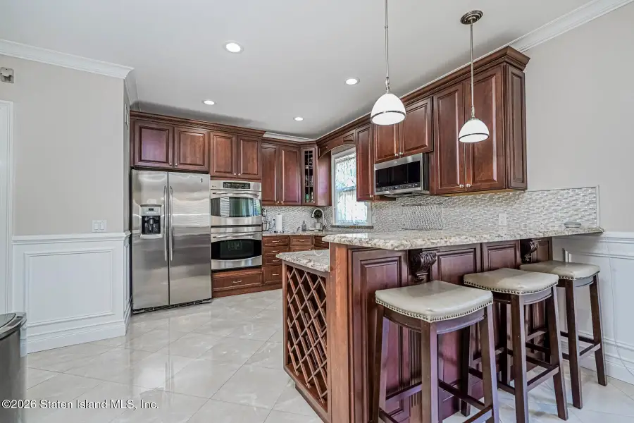 1 Mcclean Avenue, Staten Island, NY 10305 - #3