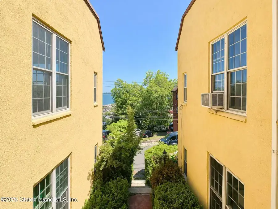 48 Tompkins Circle, Staten Island, NY 10301 - #2