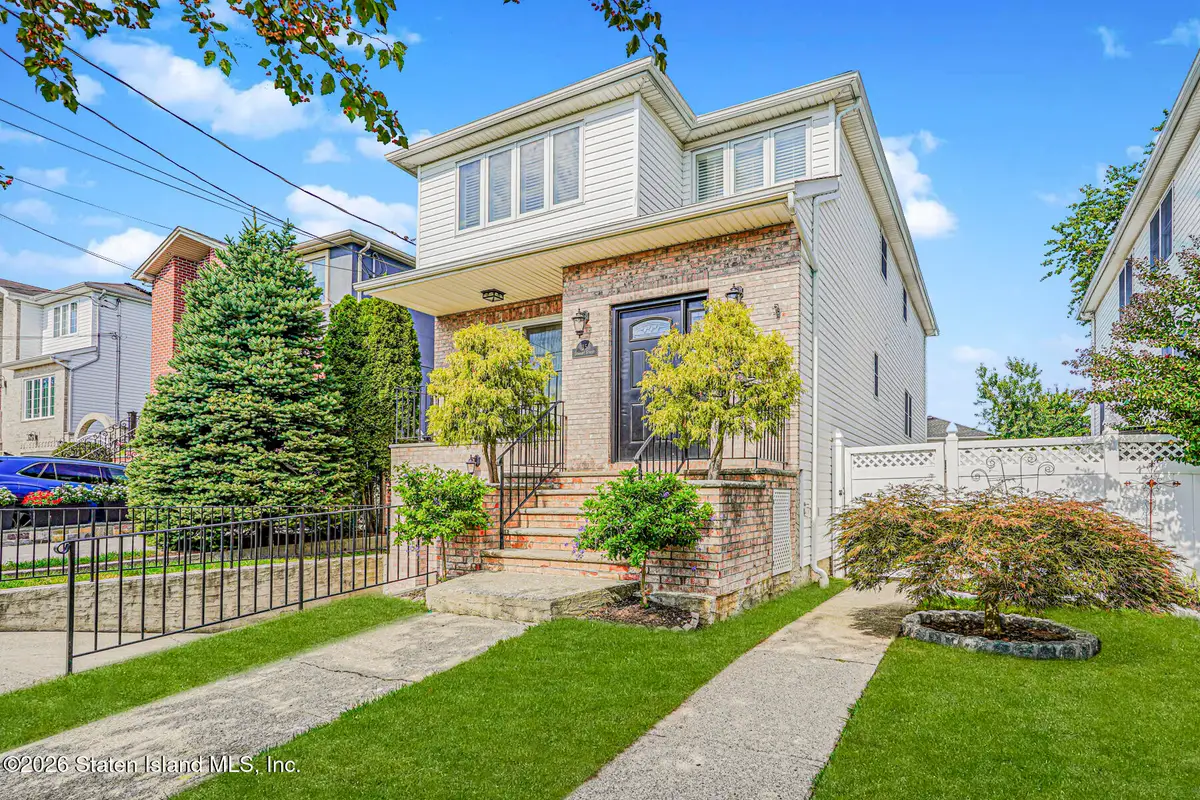 35 Lenhart Street, Staten Island, NY 10307 - #1