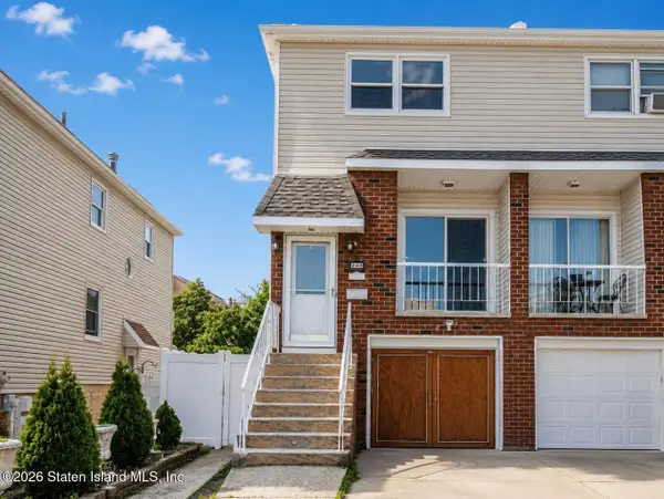 237 Brookfield Avenue, Staten Island, NY 10308