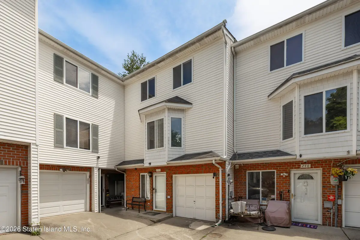 246 Jamie Lane, Staten Island, NY 10312 - #1