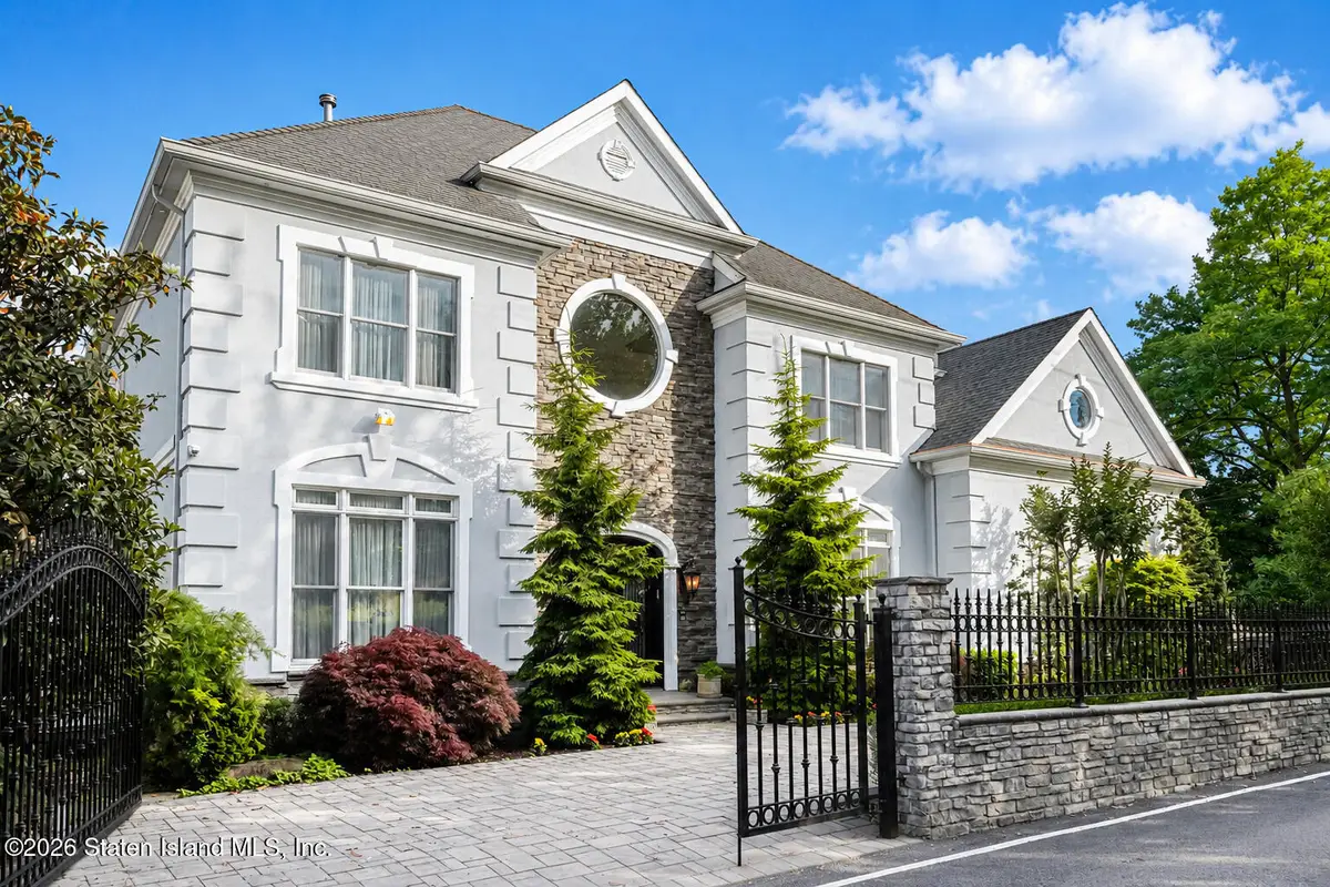 198 Flagg Place, Staten Island, NY 10304 - #1