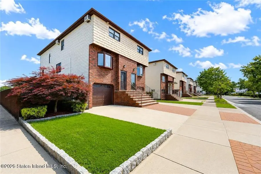 131 Brook Avenue, Staten Island, NY 10306 - #2