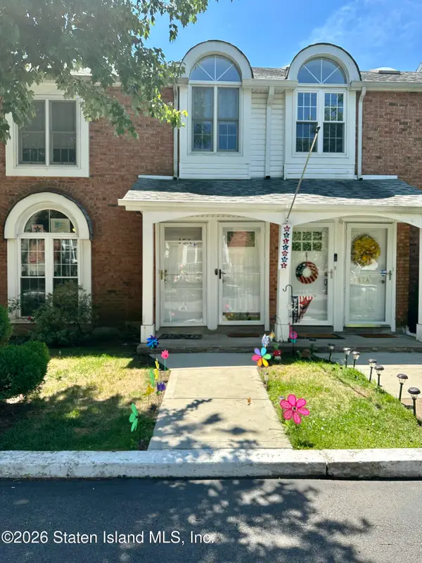 45 Village Lane #B, Staten Island, NY 10312