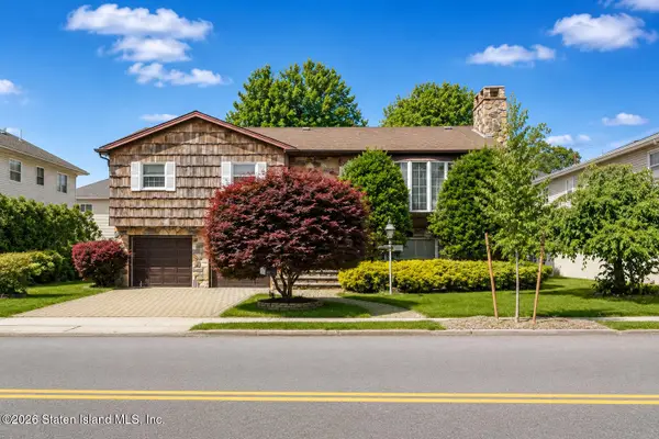374 Foster Road, Staten Island, NY 10309