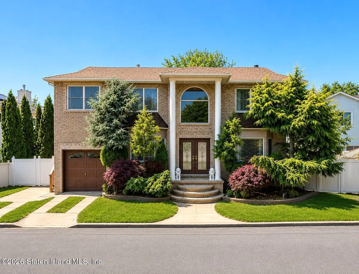 18 Sylvan Court, Staten Island, NY 10307 - #1